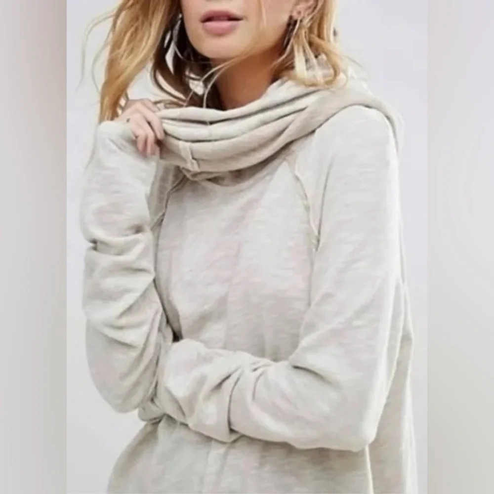 FP BEACH by Free People Oatmeal Army Cocoon Cowl Neck Sweater Pullover One Size‎